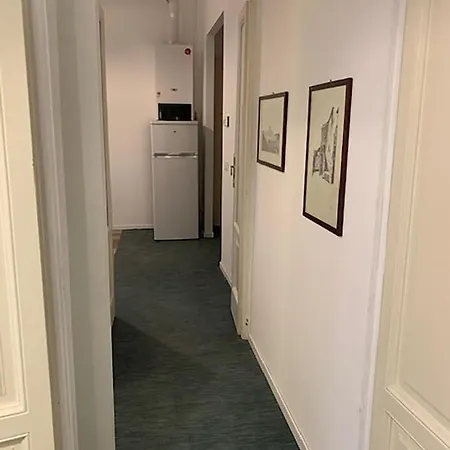 Bocconi House アパート ミラノ